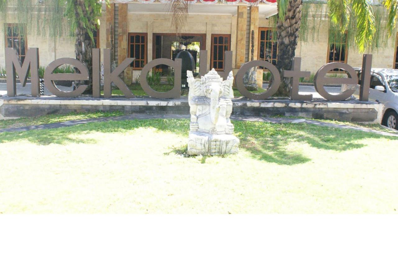 Oyo 2334 Melka Excelsior Hotel Singaraja Extérieur photo