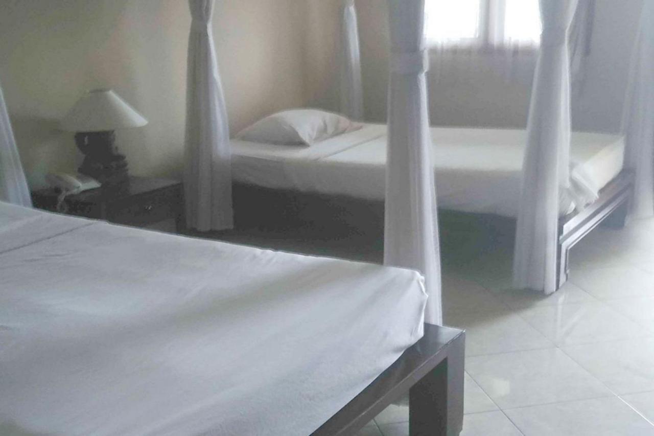Oyo 2334 Melka Excelsior Hotel Singaraja Extérieur photo